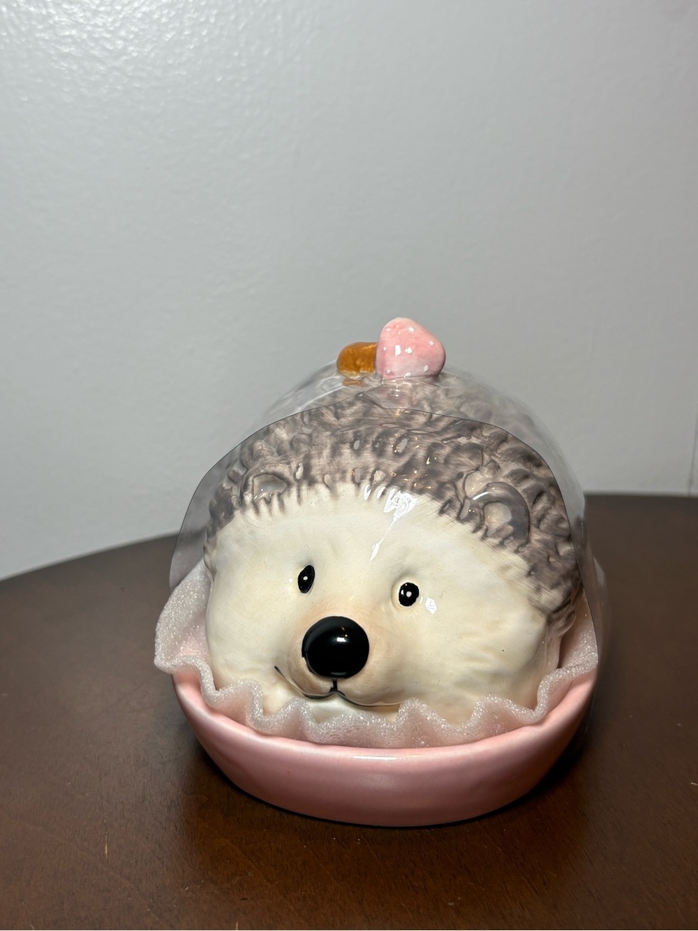 Ceramic Hedgehog Butter Dish in Pink and Cream - Decorative Storage
